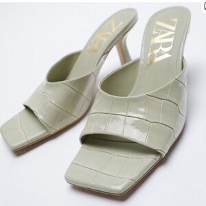 Zara Women's Sage Croc-Embossed Mules Size 5 US women’s